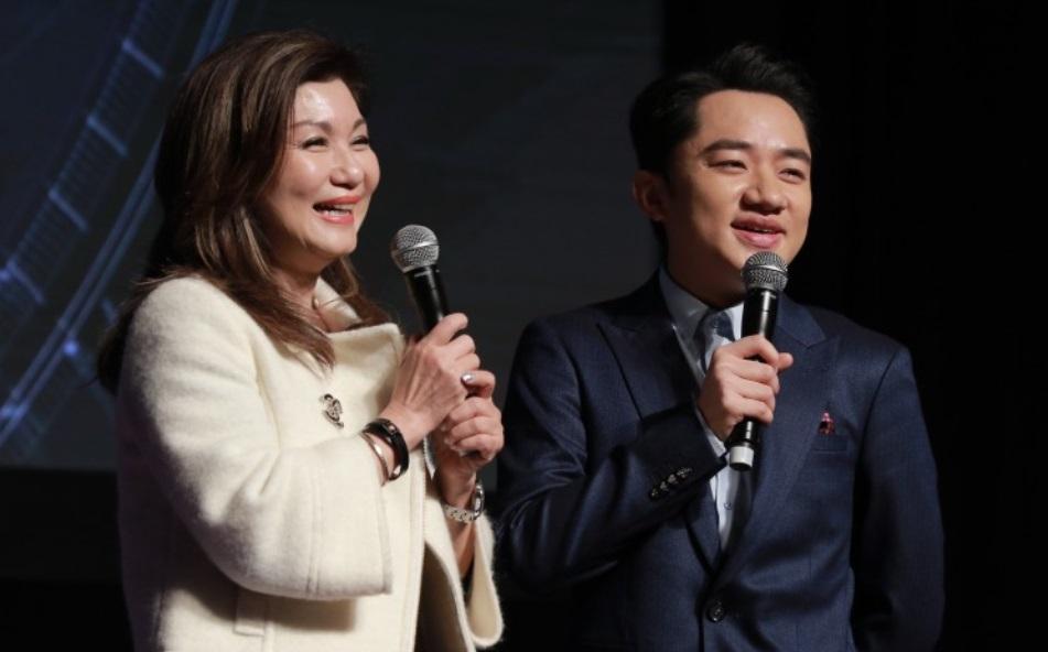樂易玲否認與王祖藍鬧不和,當傳聞是娛樂新聞一則。