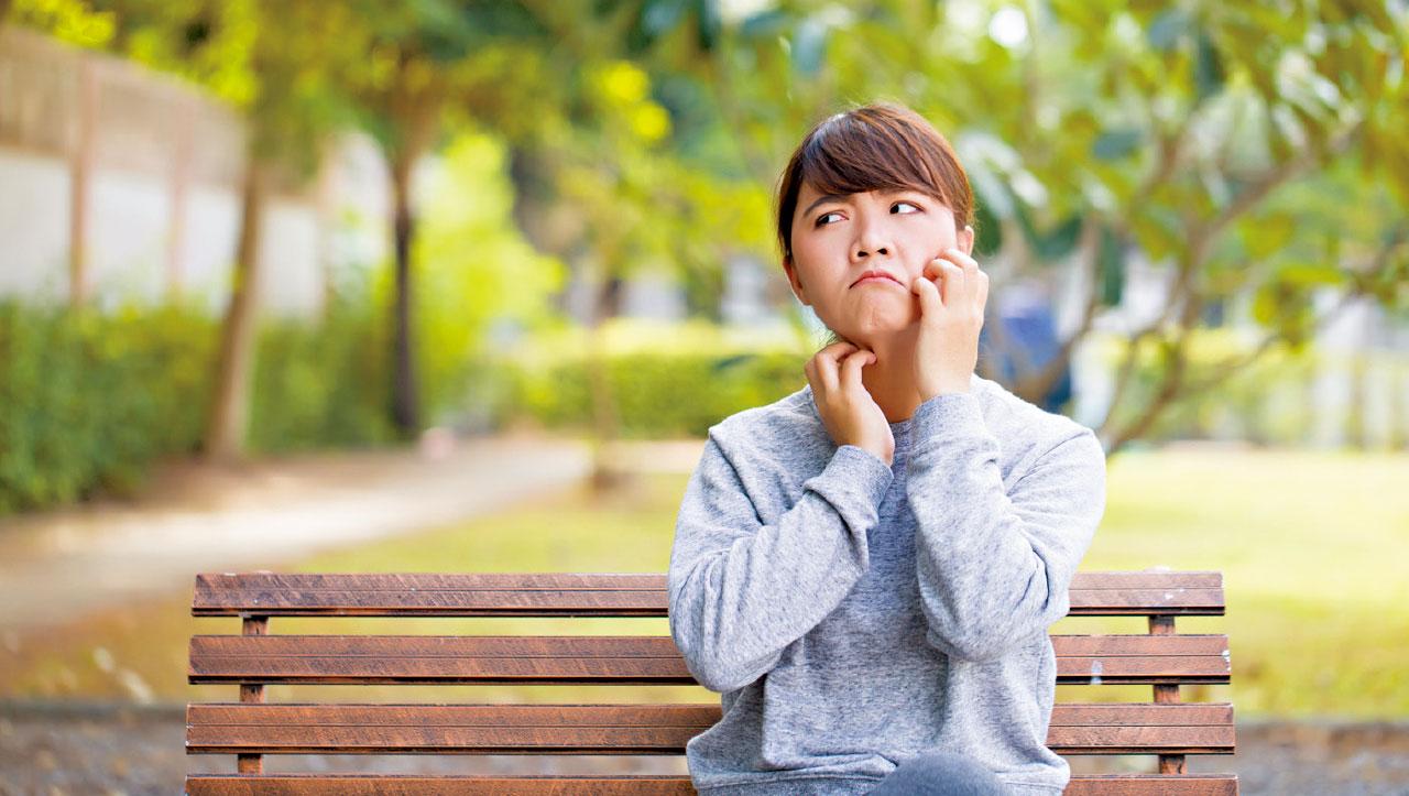皮膚敏感因化妝出事?