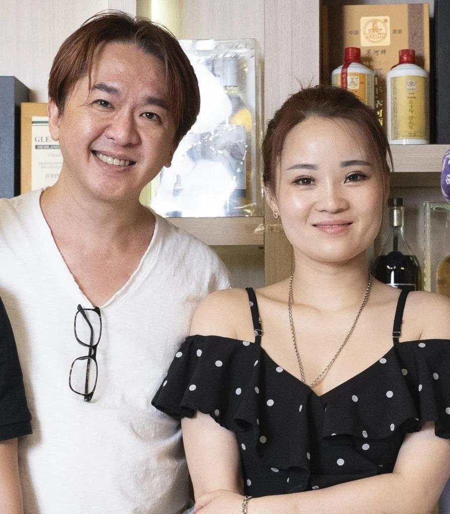 鄧兆尊非常寵愛陳小姐。