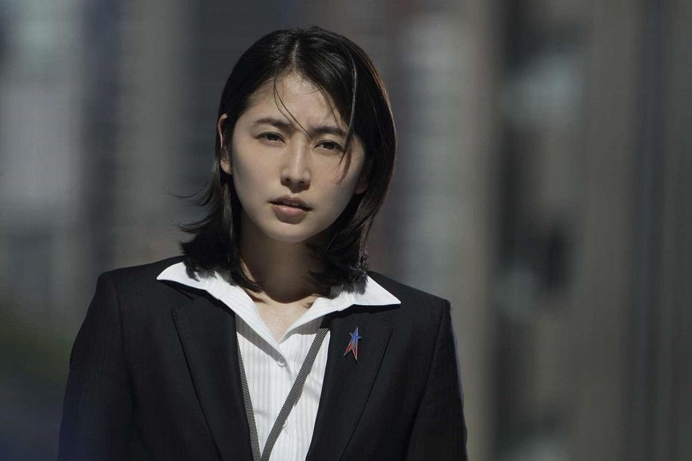 長澤正美首次演出超人特撮片。
