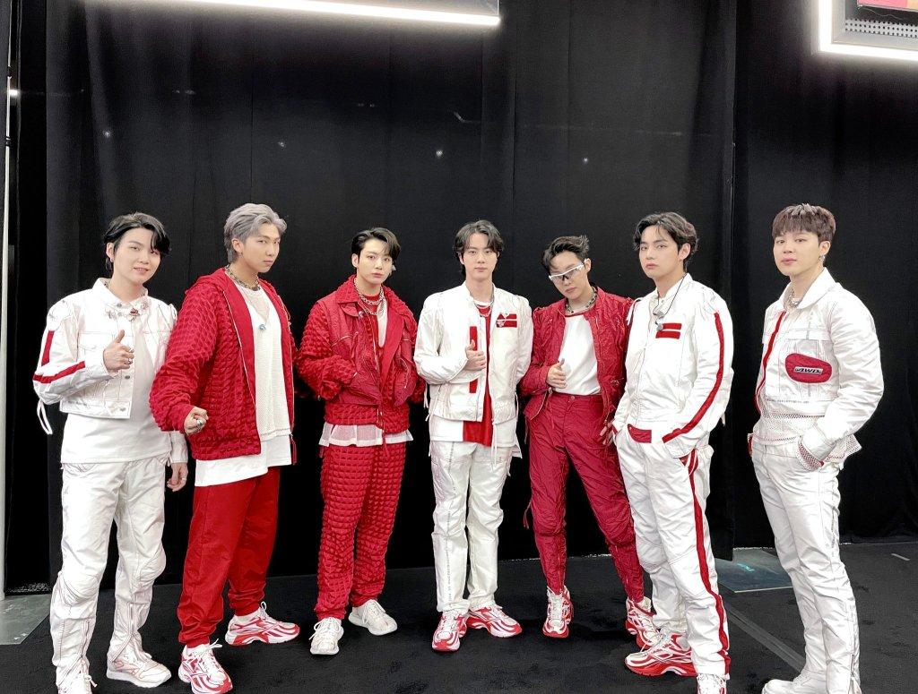 BTS是近代少見受全球年輕人追捧的亞洲組合。