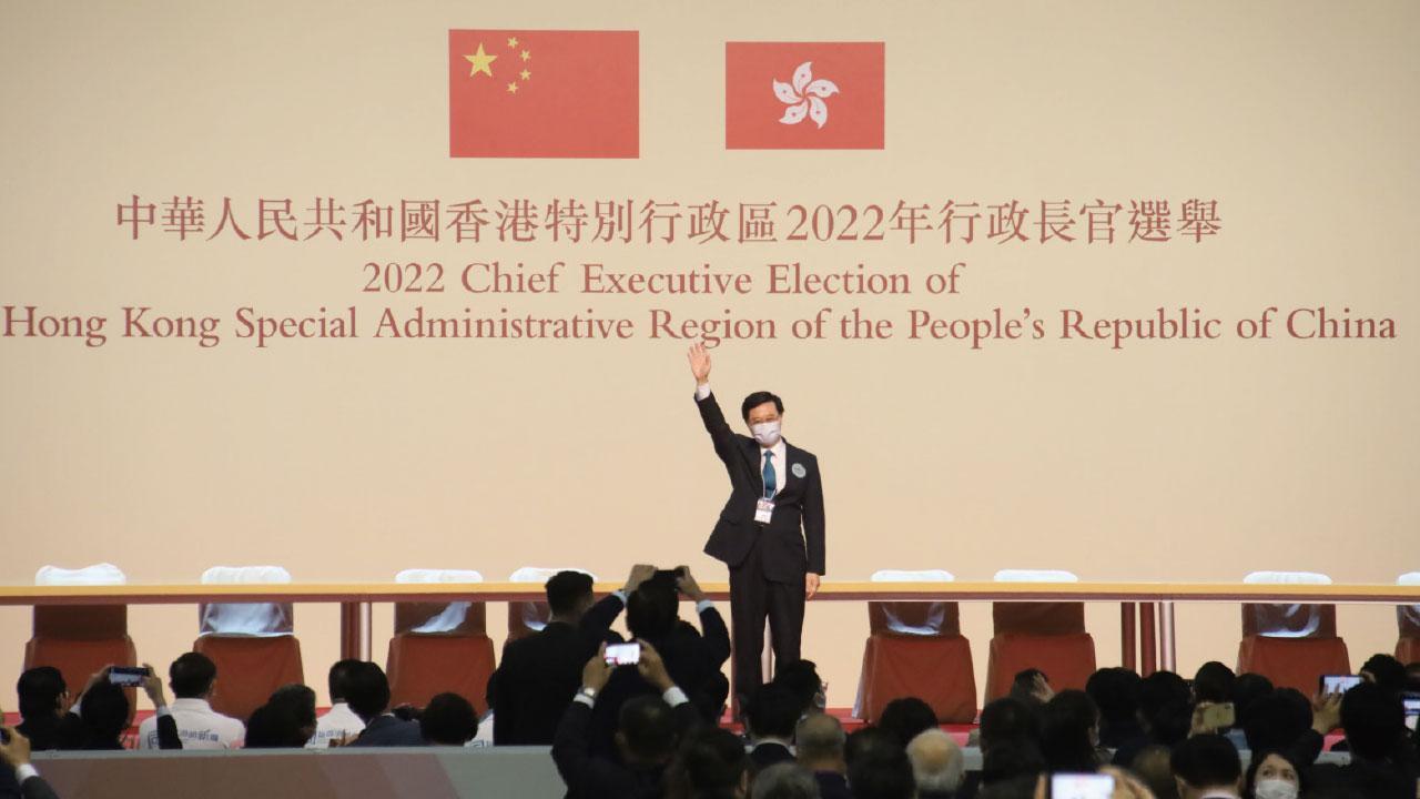 候任特首李家超明日上京接受國務院任命。(資料圖片)