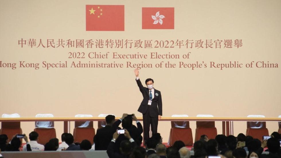 國務院總理李克強上周五簽署國務院令,正式任命李家超為香港特別行政區第六任行政長官,7月1日就職。(資料圖片)