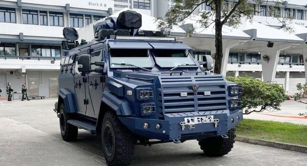 警隊購入國產「劍齒虎」裝甲車,預料下月可投入使用。