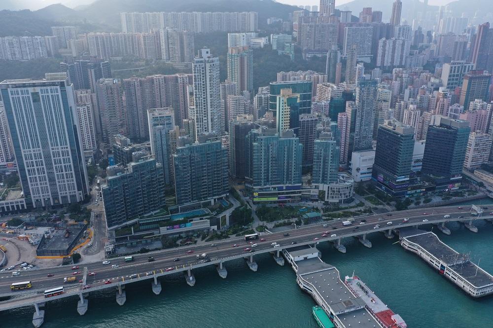 在市場各種利淡因素影響下,二手樓交投持續減少,多個指標屋苑在剛過去的周末更錄零成交。(資料圖片)