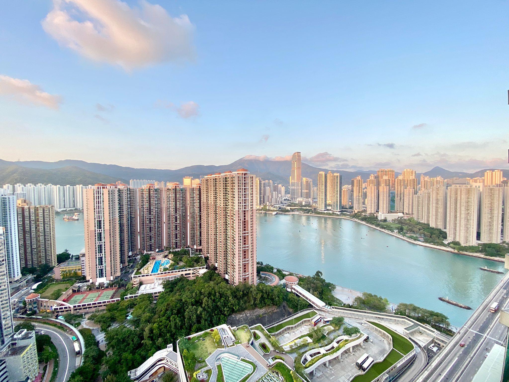 單位望藍巴勒海峽景致,非常開揚吸引。(代理提供之相片)
