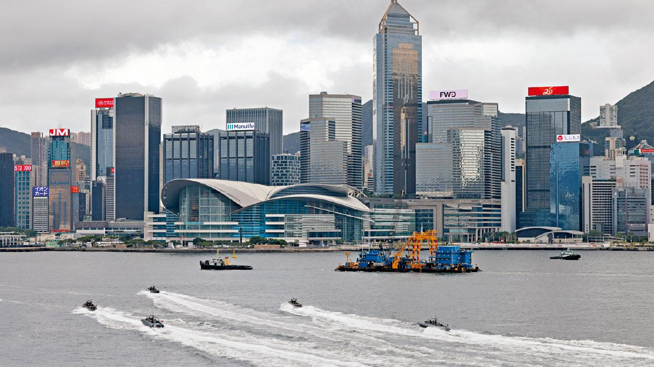 水警 維港