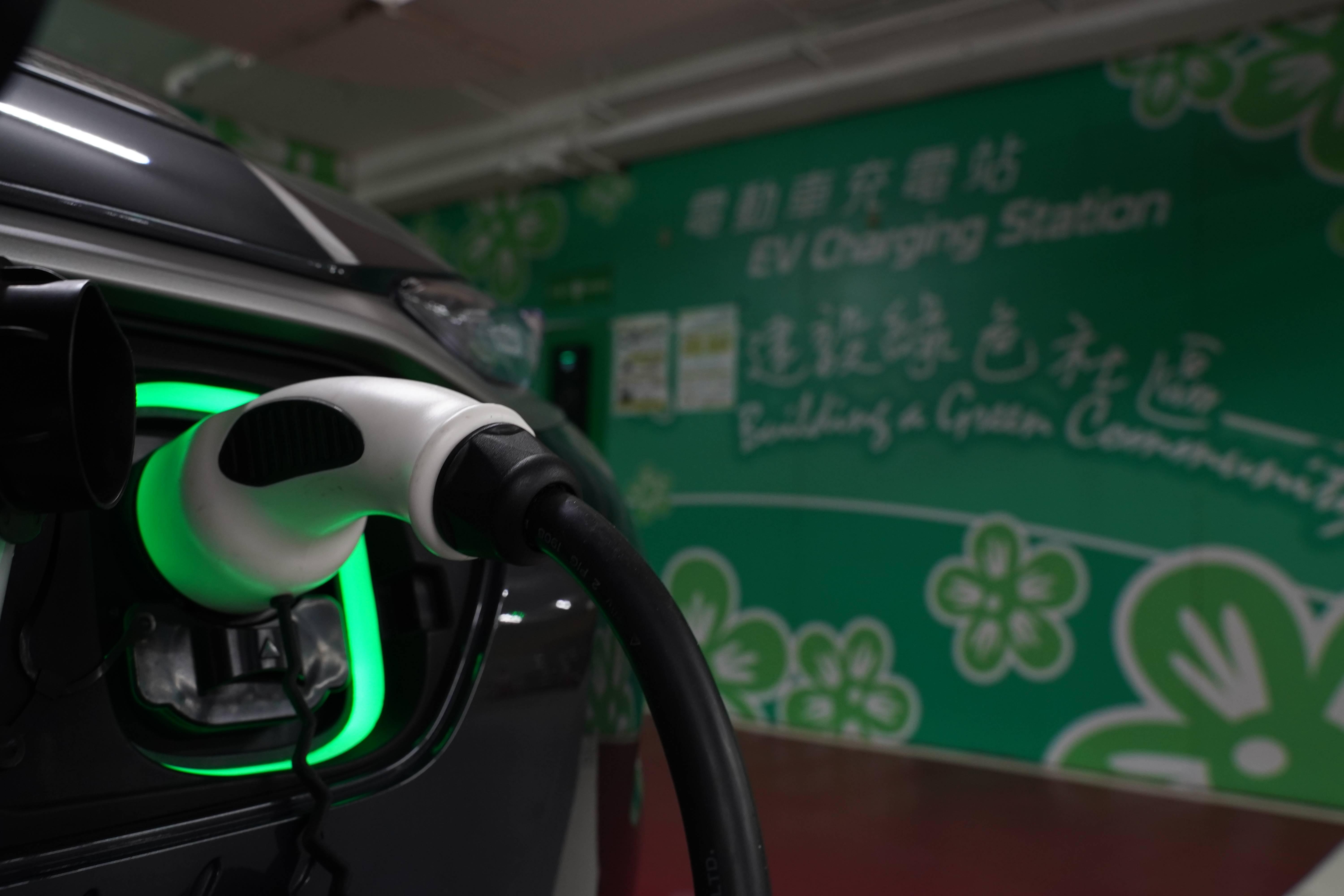 電動車快充半年貴26% 汽車會促規管防濫加價