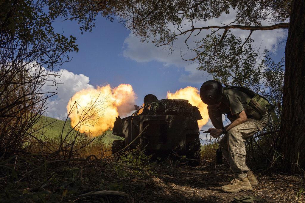 俄羅斯稱烏軍轟炸安置戰俘的軍營。(美聯社)