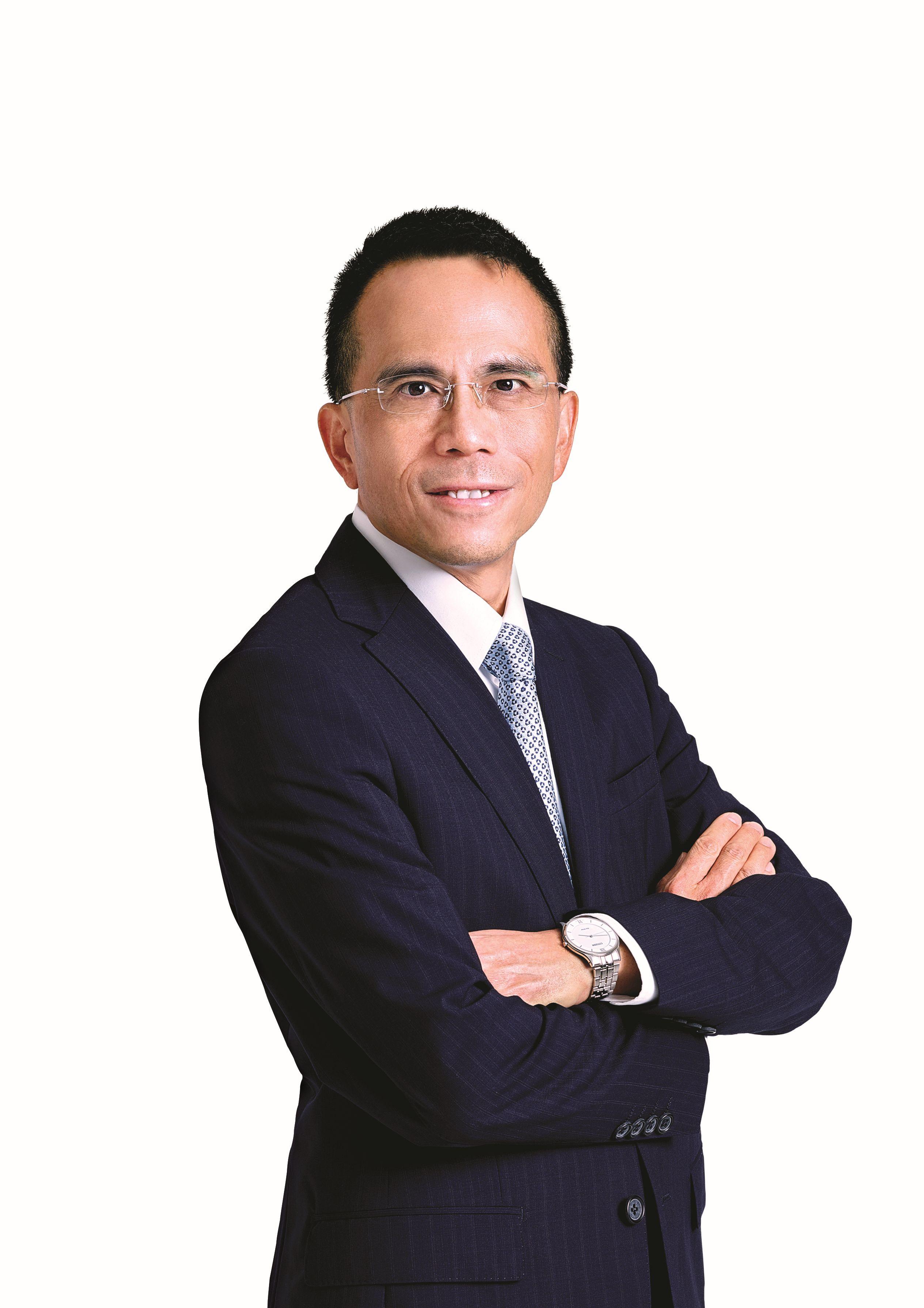 海外榮譽|李澤鉅獲意大利頒勳章 表揚經濟貢獻