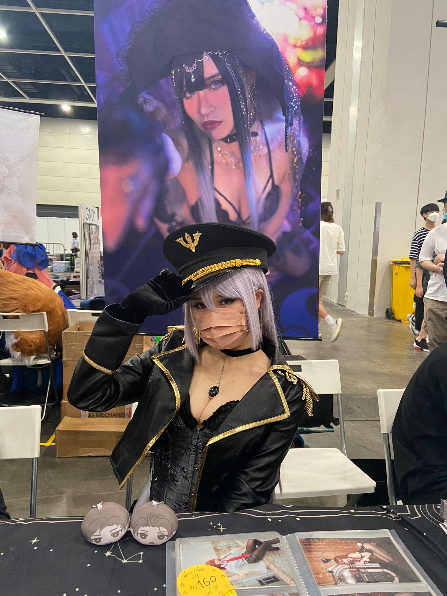 擁有多年Cosplay經驗的禤小姐,對於大會新令限露胸露腿表示理解。(曾港深攝)