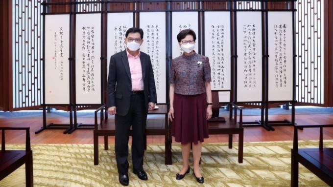 林鄭卸任後首接待外賓 會晤新加坡副總理王瑞杰