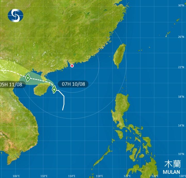 天文台指,除非木蘭顯著增強,或本港風力有明顯上升趨勢,否則需要發出較高熱帶氣旋信號的機會不大。(香港天文台)