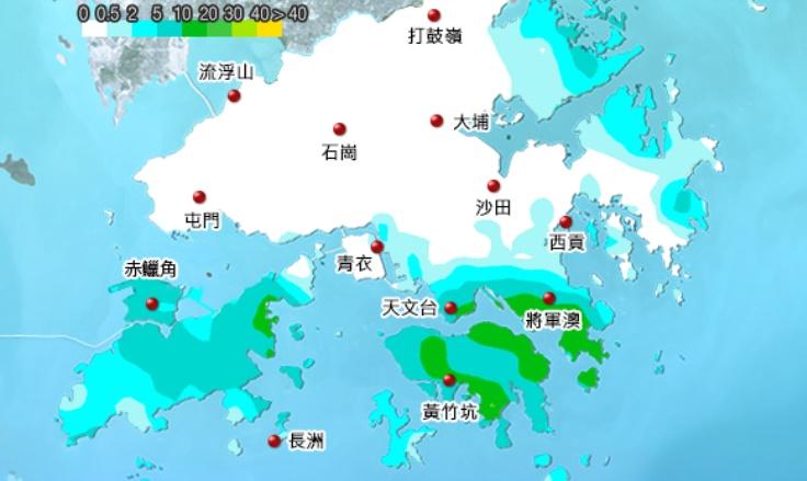 本港今日天氣大致多雲,有驟雨及幾陣狂風雷暴,雨勢有時較大。(香港天文台)
