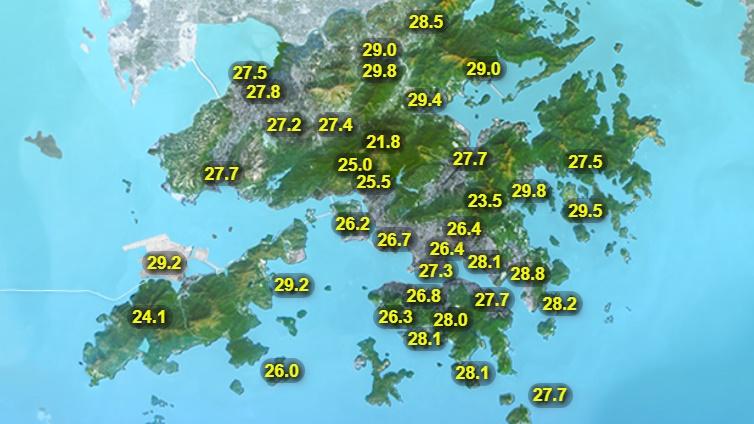 本港地區今日天氣預測大致多雲,有幾陣驟雨及雷暴,稍後驟雨增多。最高氣溫約31度。(香港天文台)