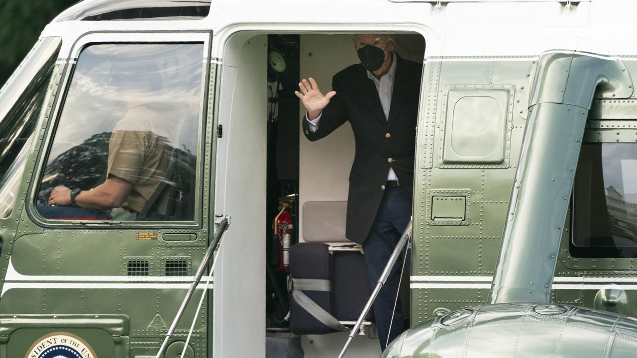 拜登將於周一前往肯塔基州視察水災。(AP)