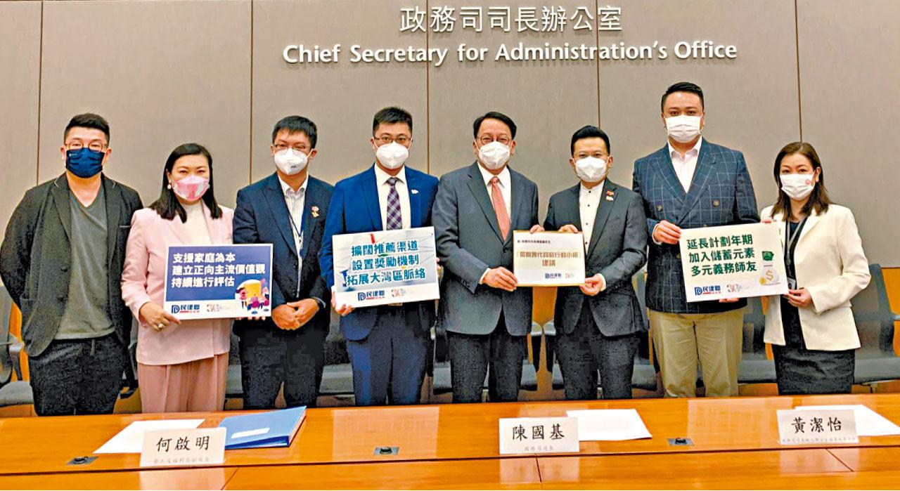 近50公院病人轉介私院 確診徘徊四千 衛署:未見頂