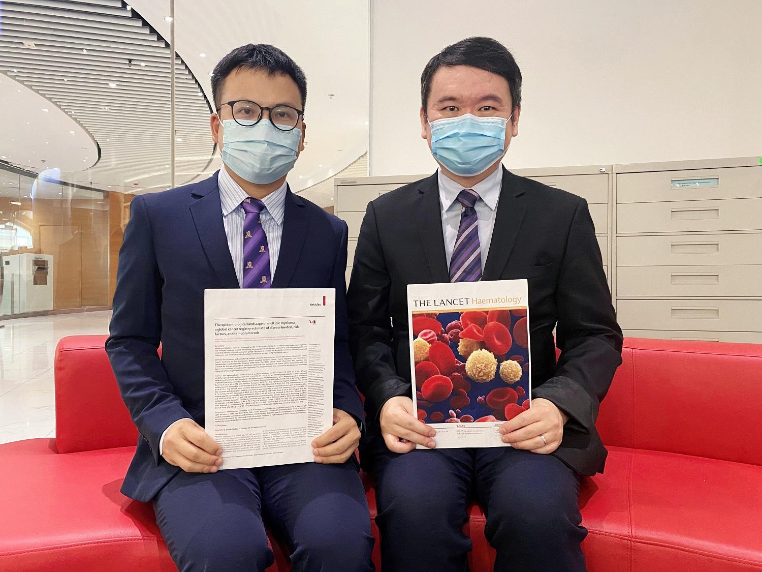 右起:中大醫學院賽馬會公共衞生及基層醫療學院黃至生教授和黃俊杰博士。