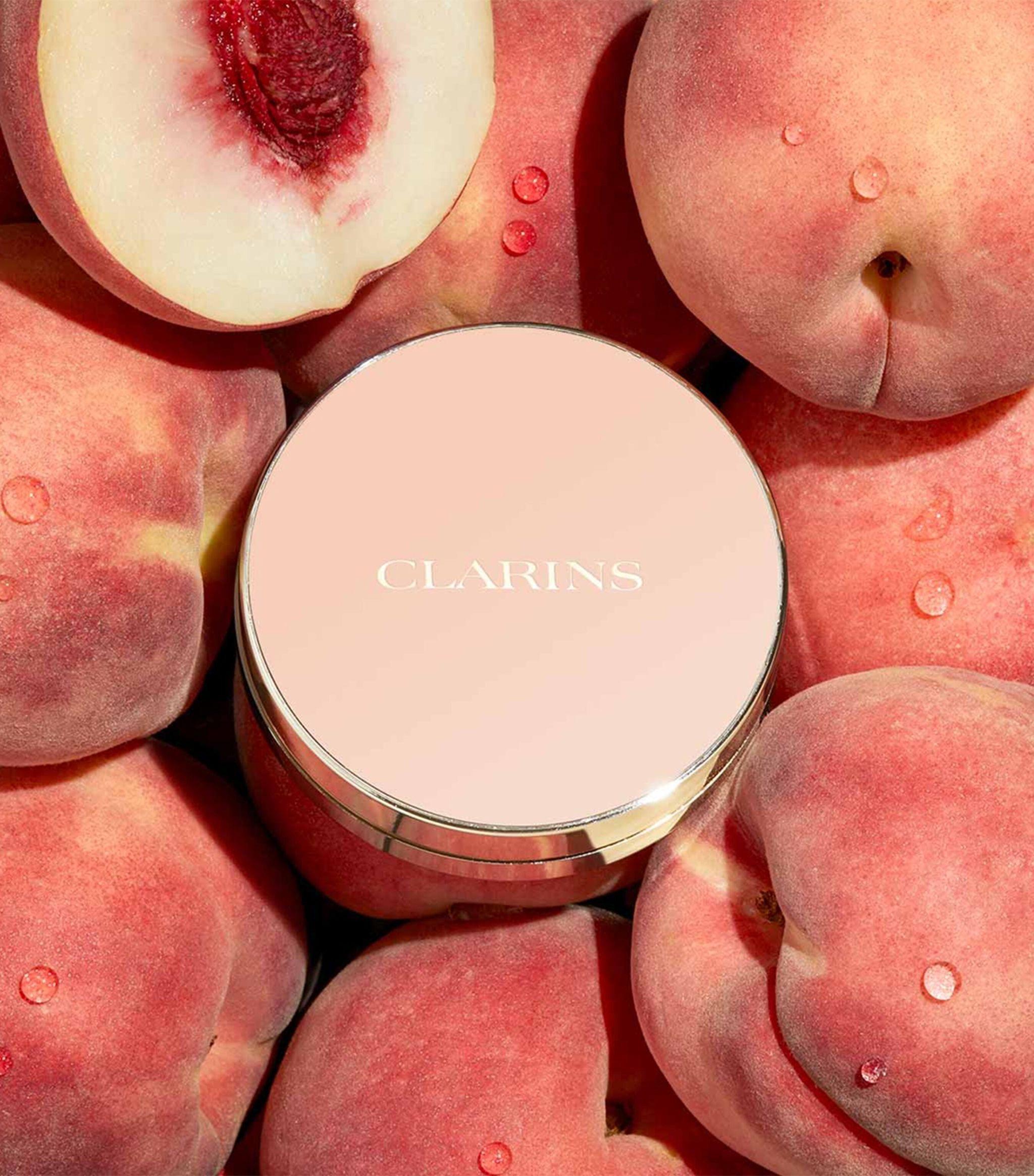 CLARINS 霧感無瑕粉餅 $350 (3色)