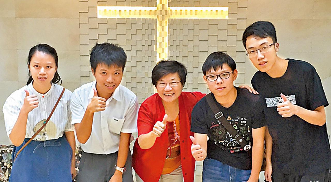 基層青年欠生涯規劃 陳龔偉瑩任全職義工助敢夢敢想