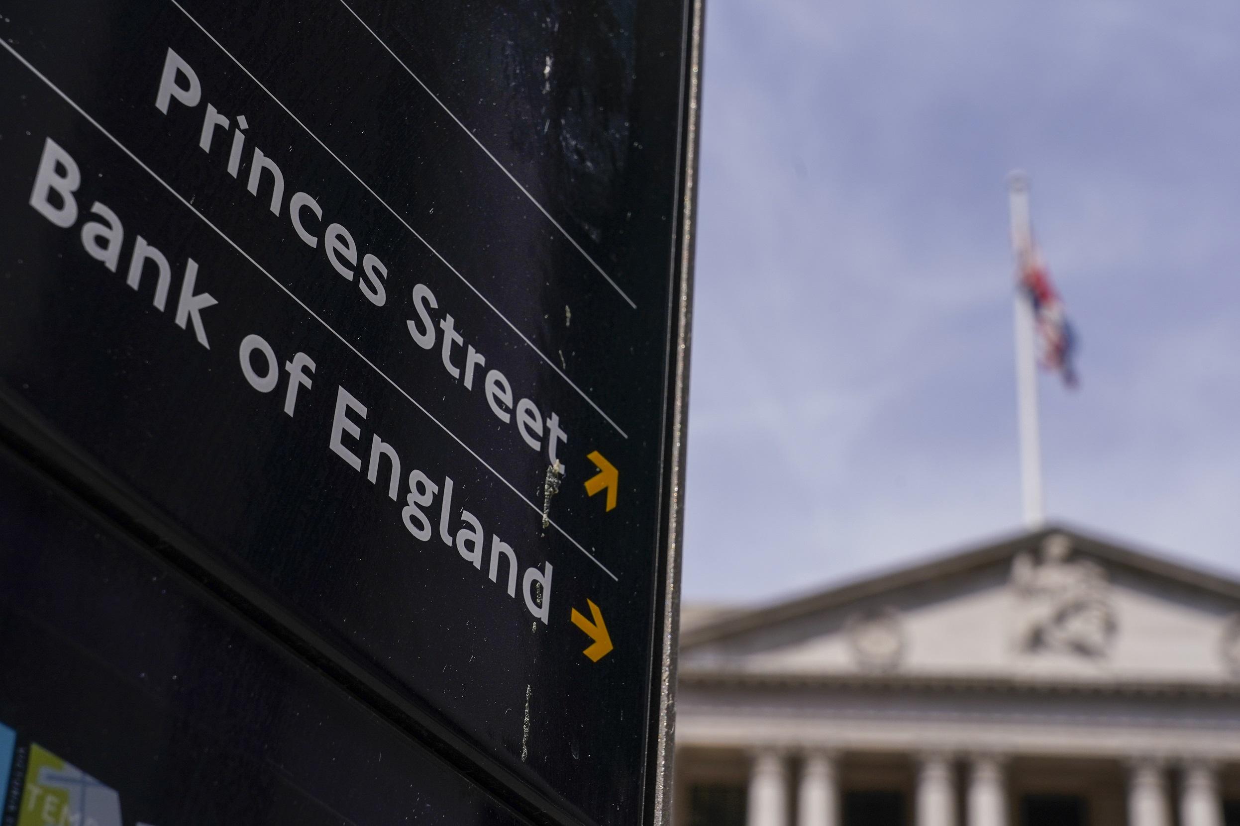 央行議息|英國加息0.5厘 27年最重手