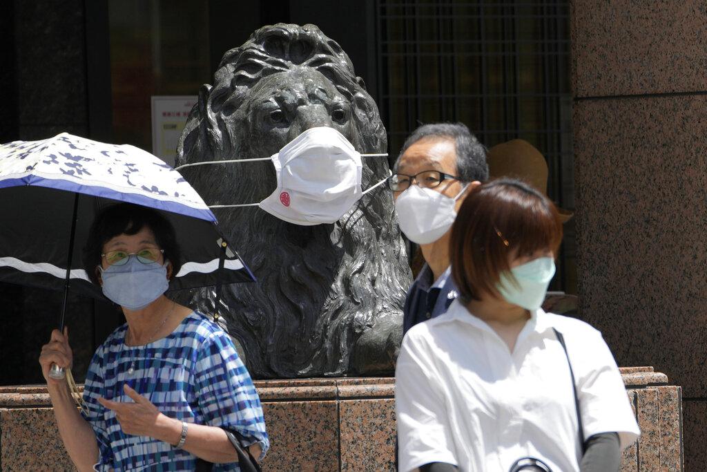 東京醫療系統緊張,都內每50人就有1人要入院。(美聯社)