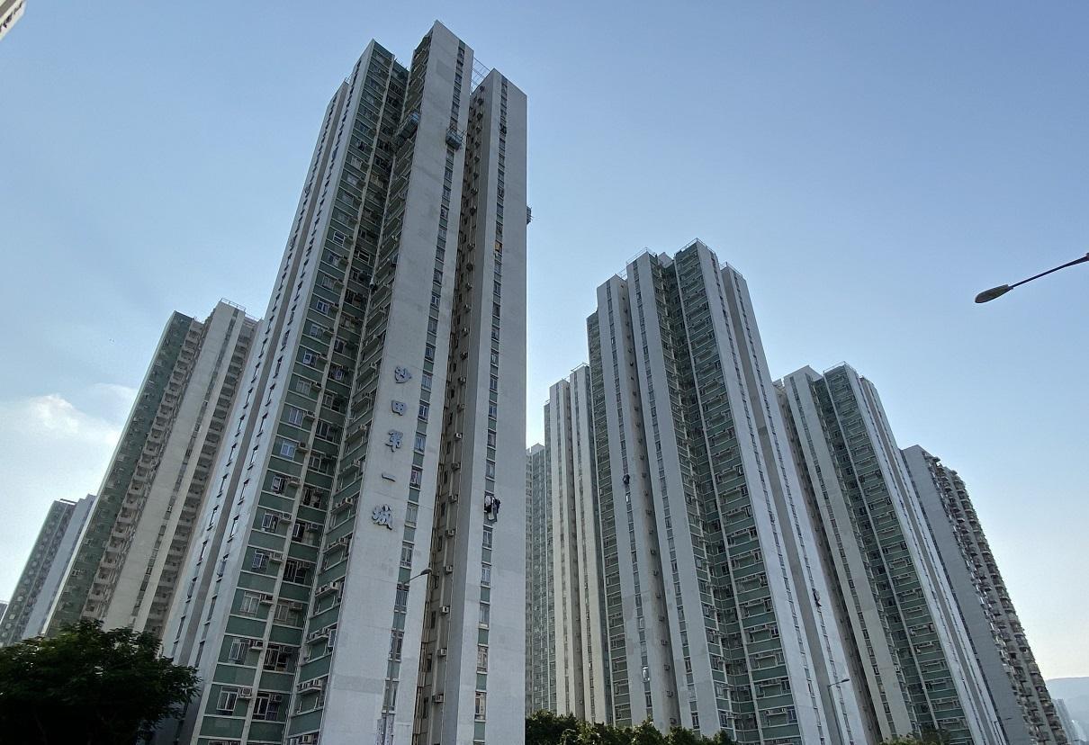 新界指標屋苑沙田第一城,新近錄得兩房跌穿400萬元關口的二手成交,料為近5年來首見。