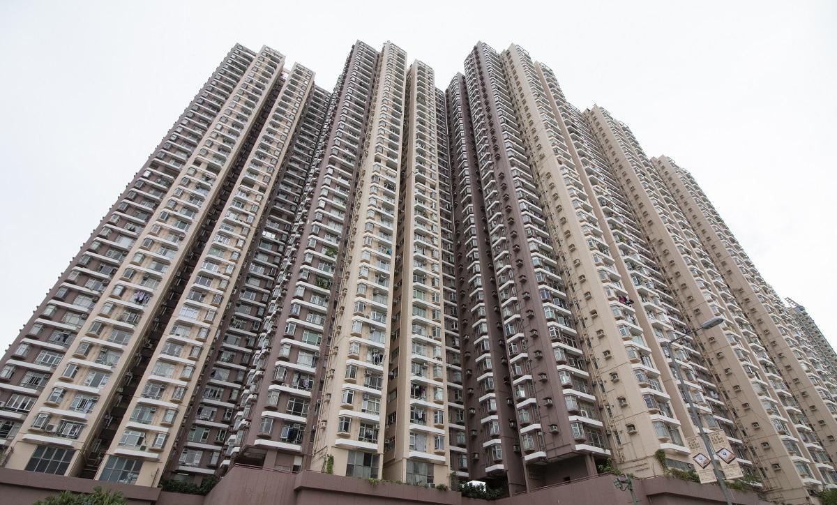 火炭銀禧花園低層東南馬場景兩房戶,新近以595萬元獲易手,造價低見600萬元以下。