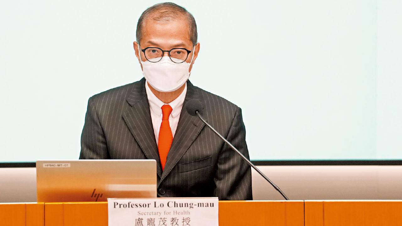 盧寵茂表示,本港疫情仍屬公共衛生緊急事態。(資料圖片)