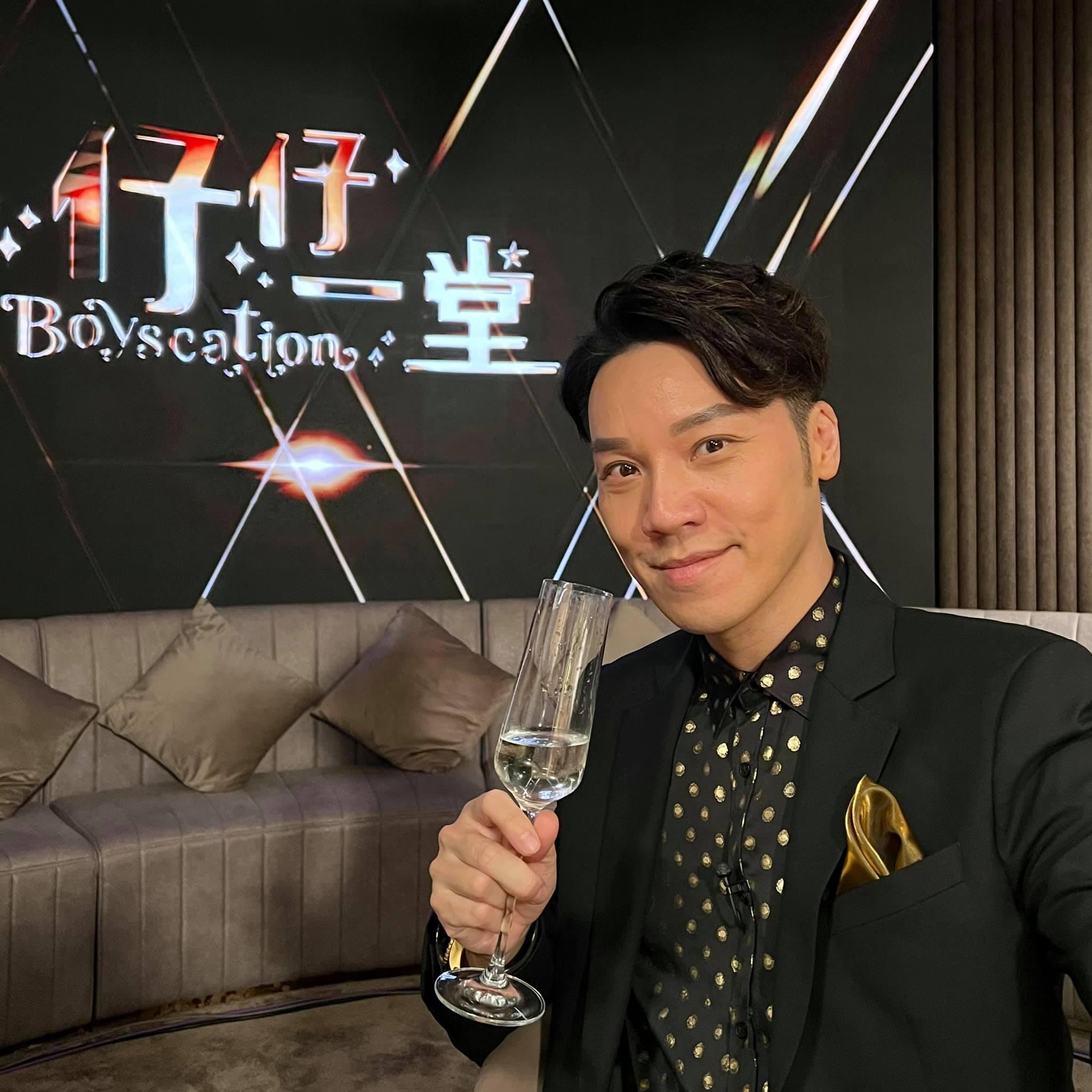 王賢誌曾為無綫拍攝的《仔仔一堂》至今播出無期。