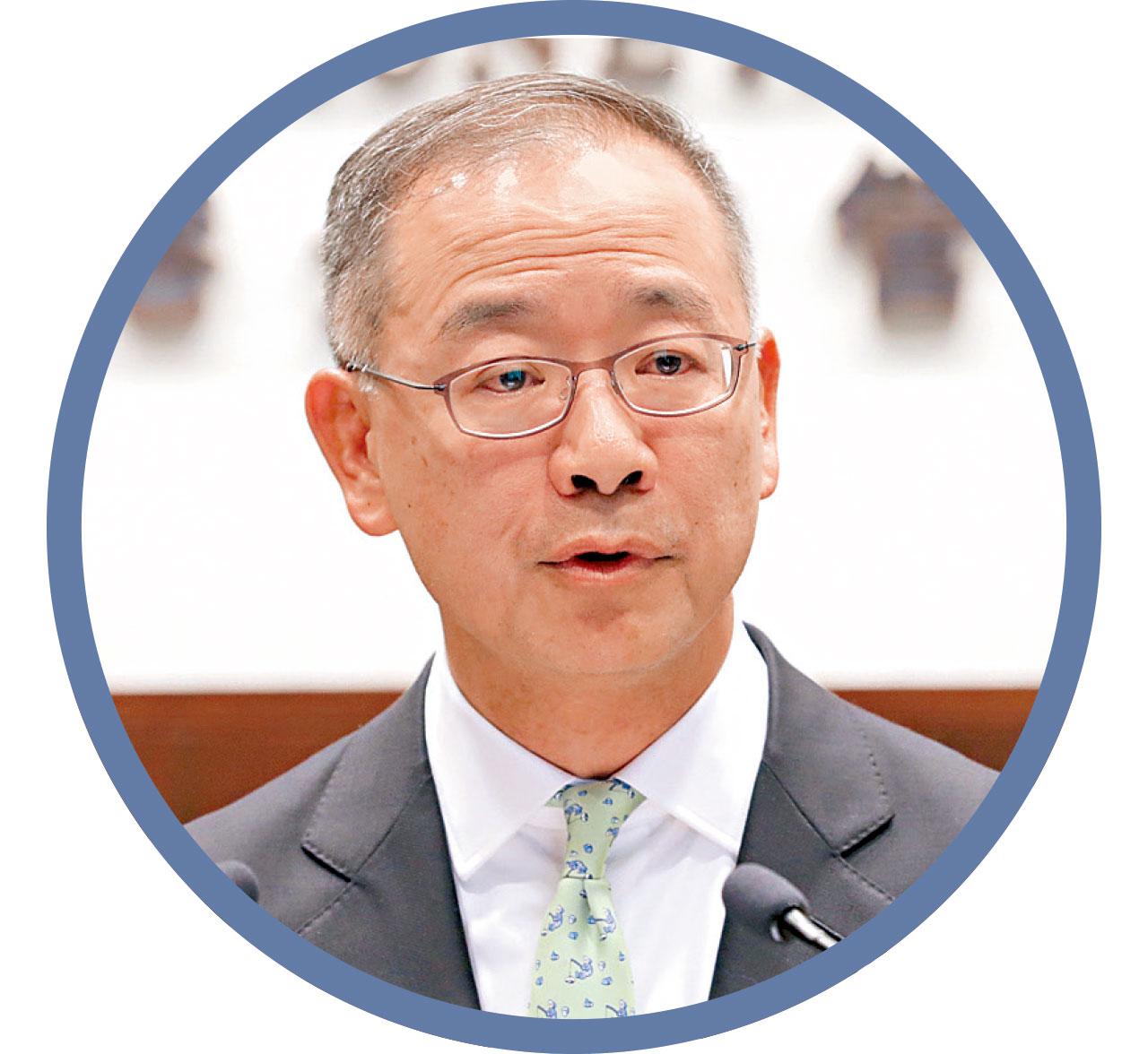 逾200領袖出席11月國際投資峰會 余偉文:放寬入境助成功舉行