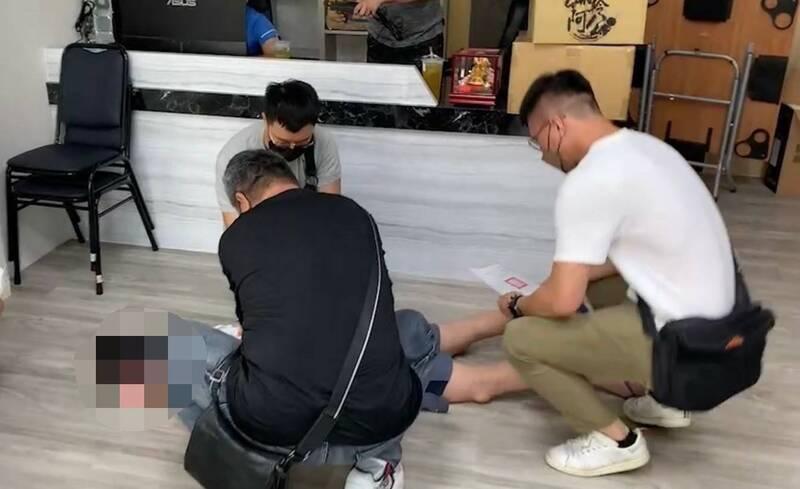 台灣持續打擊柬埔寨打工陷阱,台南永康警方搗破一個詐騙及人蛇集團。(互聯網)