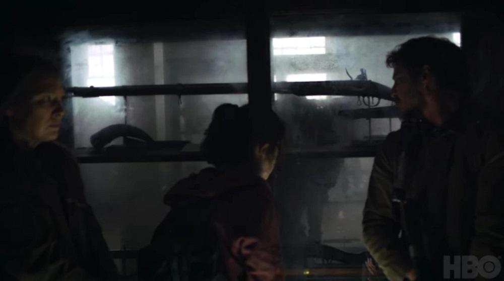 兩主角一直受到食人怪追殺。