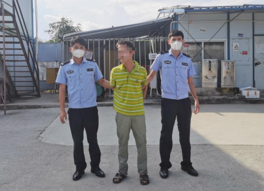 海南三亞一名男子打報案中心電話問「叫雞好介紹」,最後被捕。(互聯網)