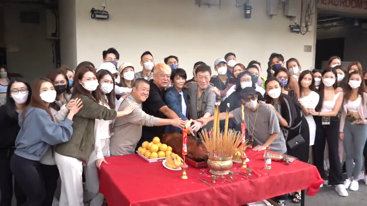 王賢誌缺席拜神儀式。