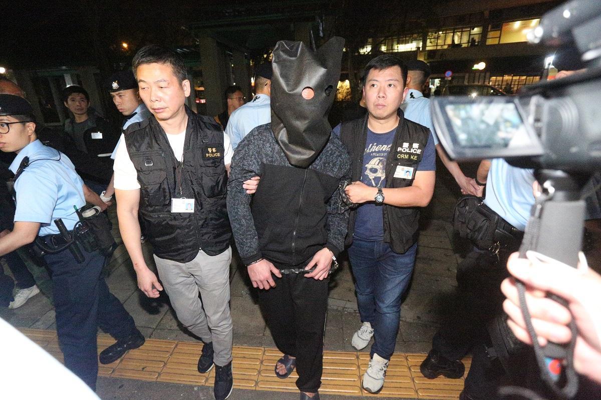 50歲男子涉打死34歲女友藏屍床底 警誡下稱綁死者在床邊拳打腳踢