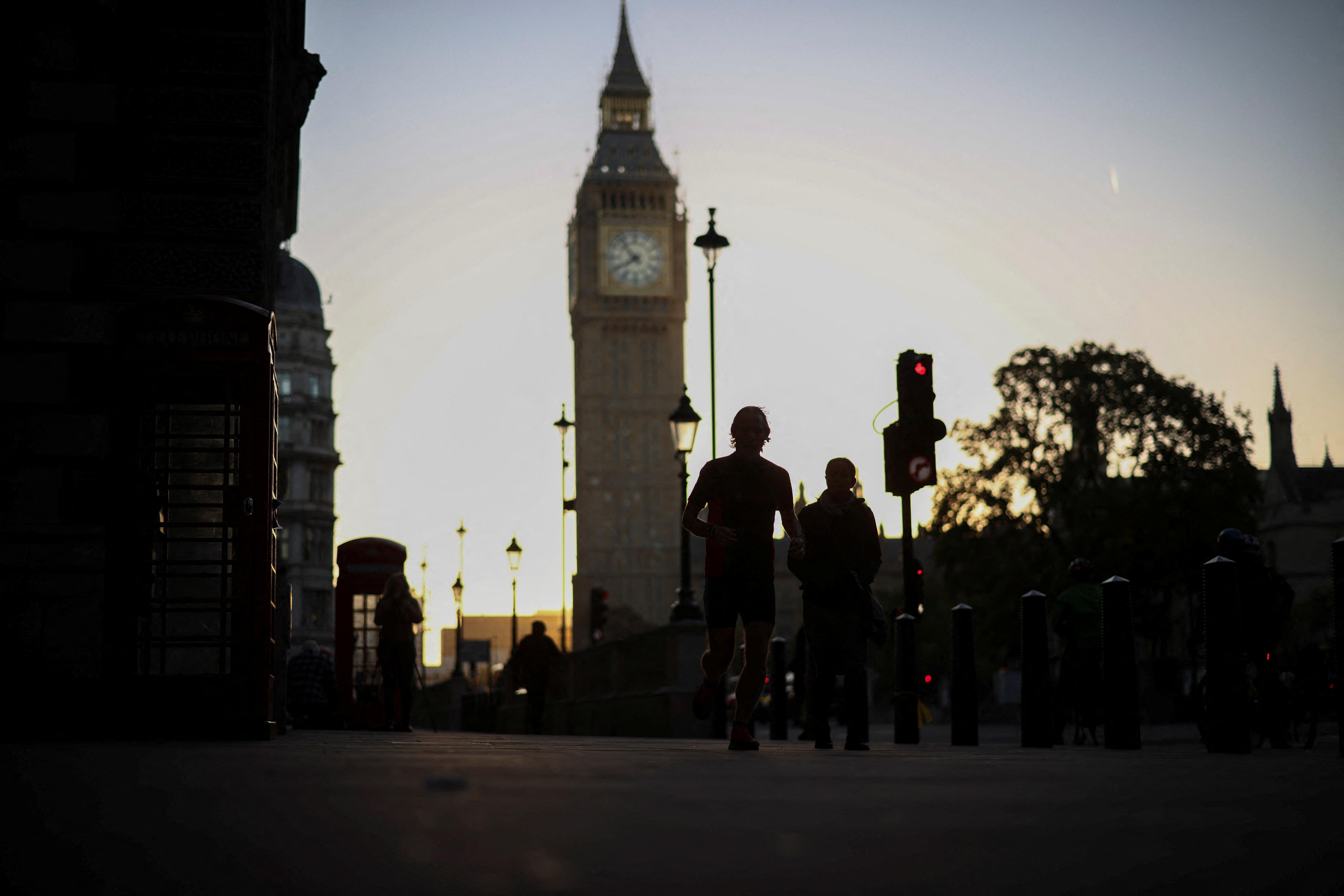 海外樓市｜移英買樓收租 物業如何1變2又2變4？