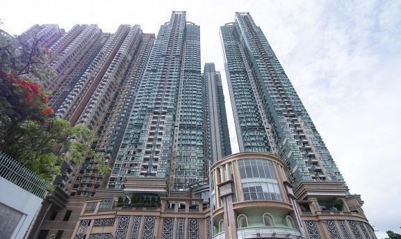 西九四小龍之一的宇晴軒,最新錄中層市景兩房成交,造價700萬元,原業主持貨11年,帳面獲利逾3球離場。