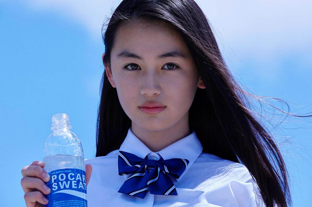 八木莉可子憑寶礦力少女為人熟識。