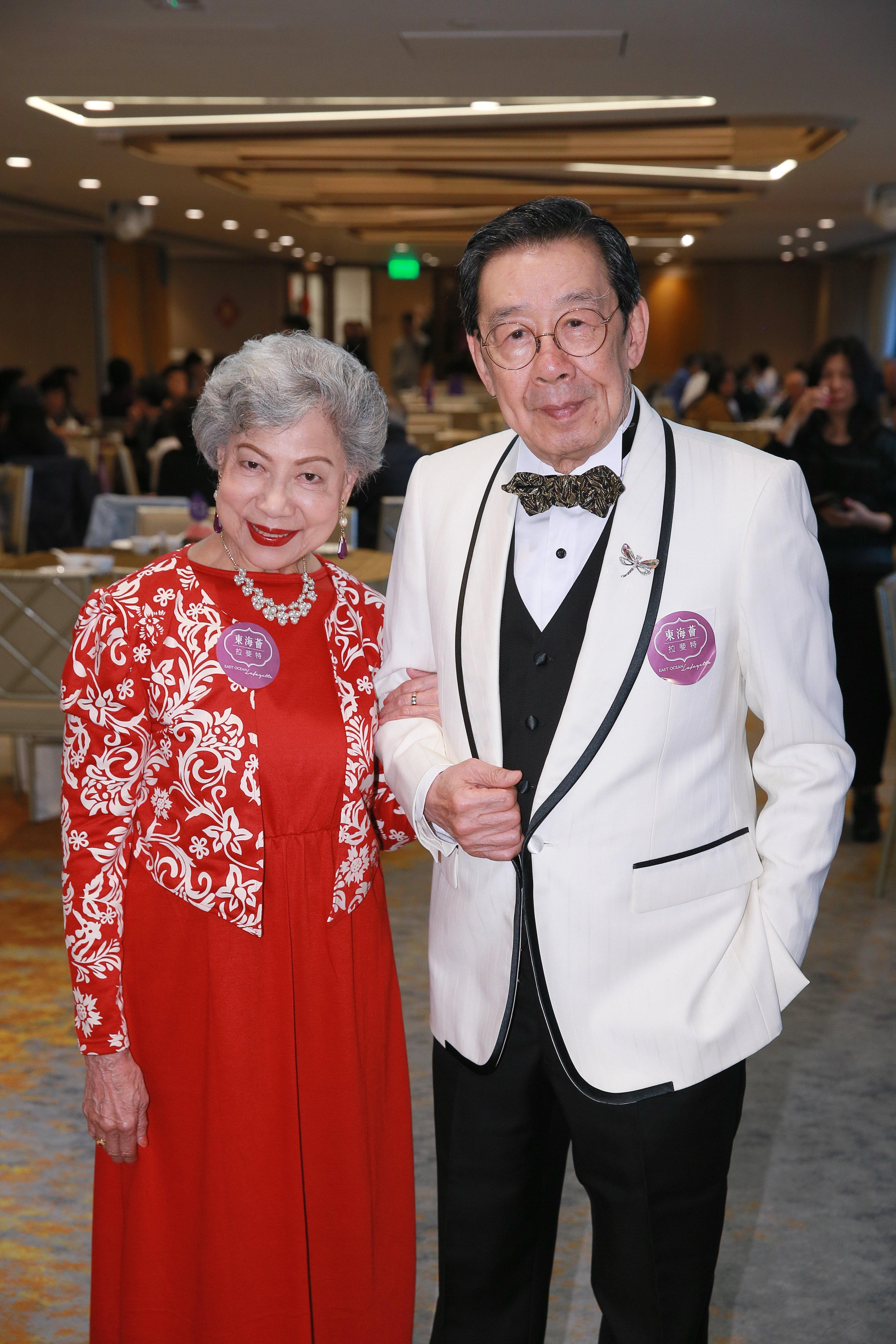 胡楓娶羅蘭?