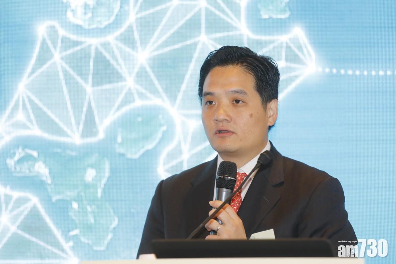 兼任基金政策研究院主管的黃元山指,要填海才能應付未來10至20年土地供應。(林俊源攝)