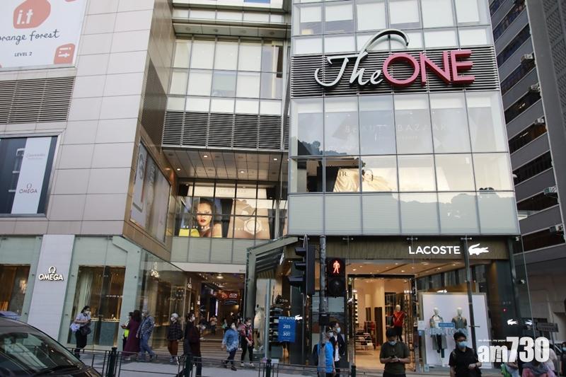 男患者曾參與「The One」譽宴星海的200至300人婚宴。(林俊源攝)