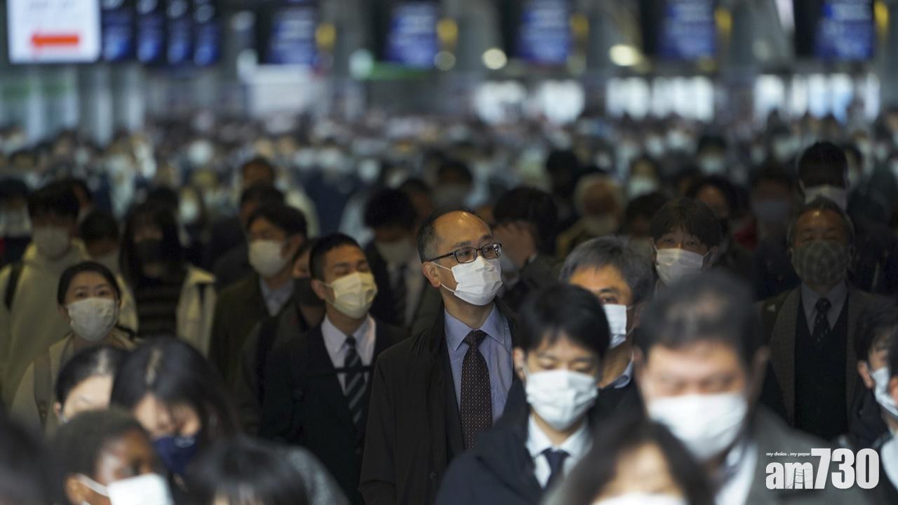 日本首都圈解除緊急事態,民調:逾半受訪者不予政府防疫對策肯定。(AP)