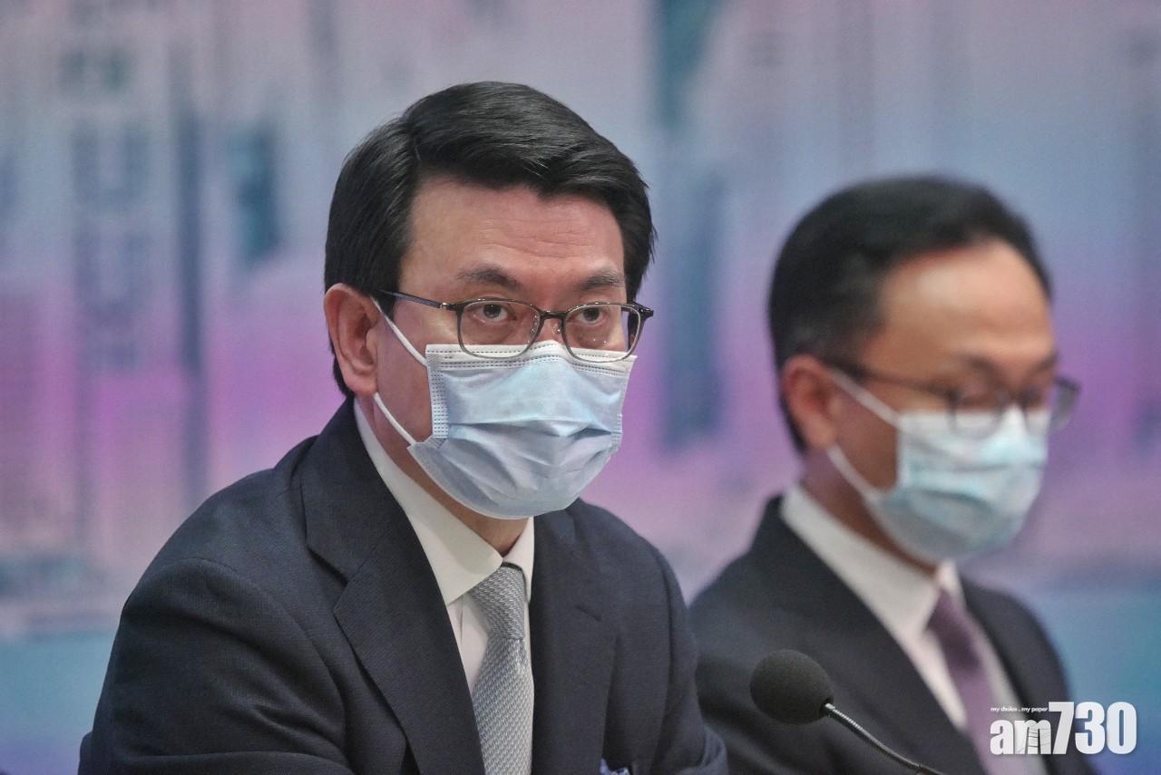 政府宣布,香港與新加坡旅遊氣泡最快下月26日重啟。(莊振邦攝)