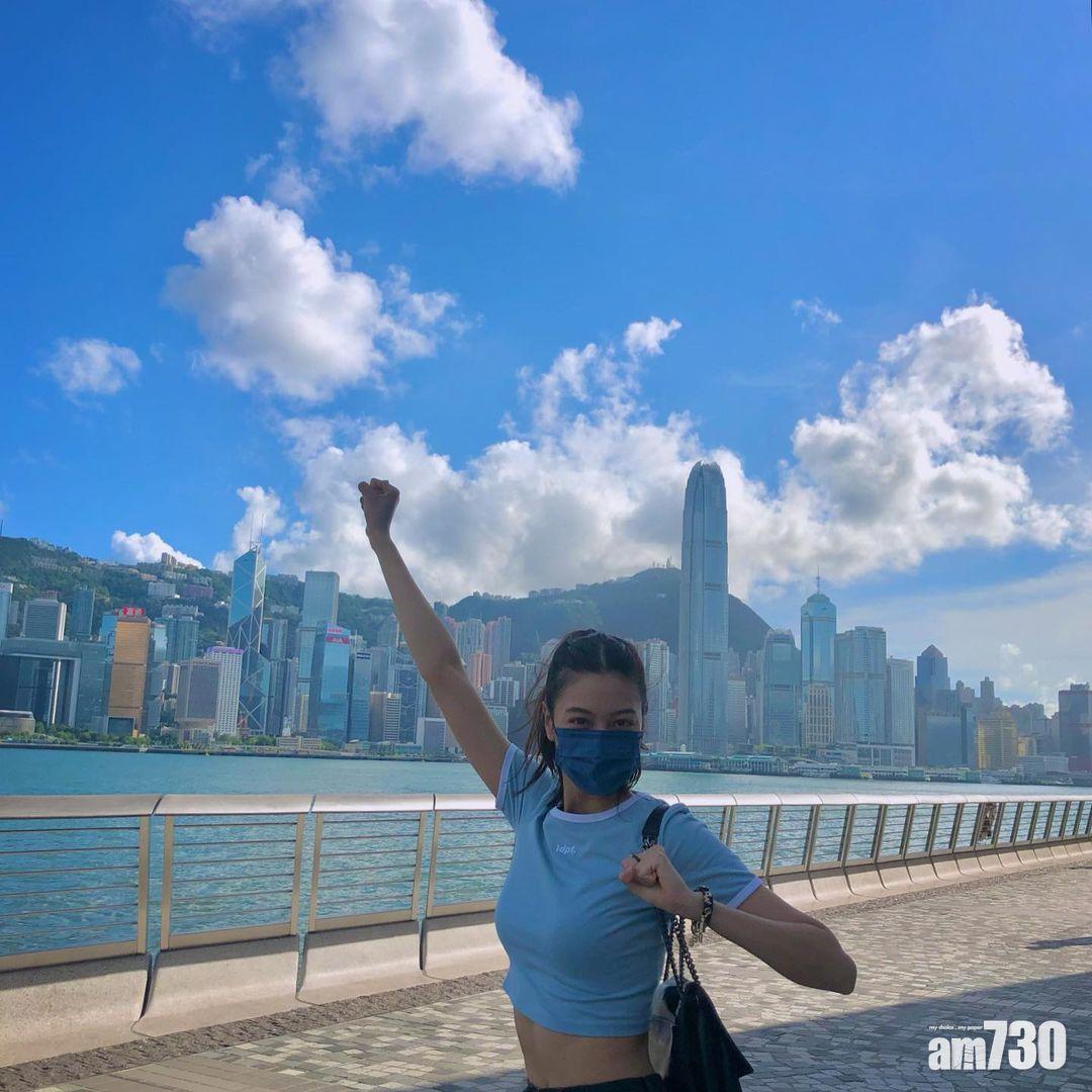 女友Amy穿上iNDIPANDANT全力支持。
