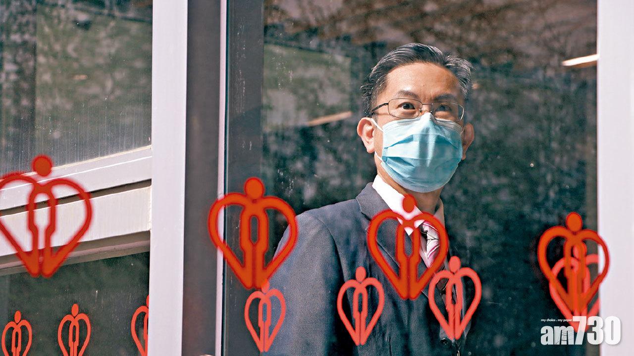 鄧振鵬認為,家長應鼓勵孩子分享經歷、想法和表達關心。(鍾式明攝)
