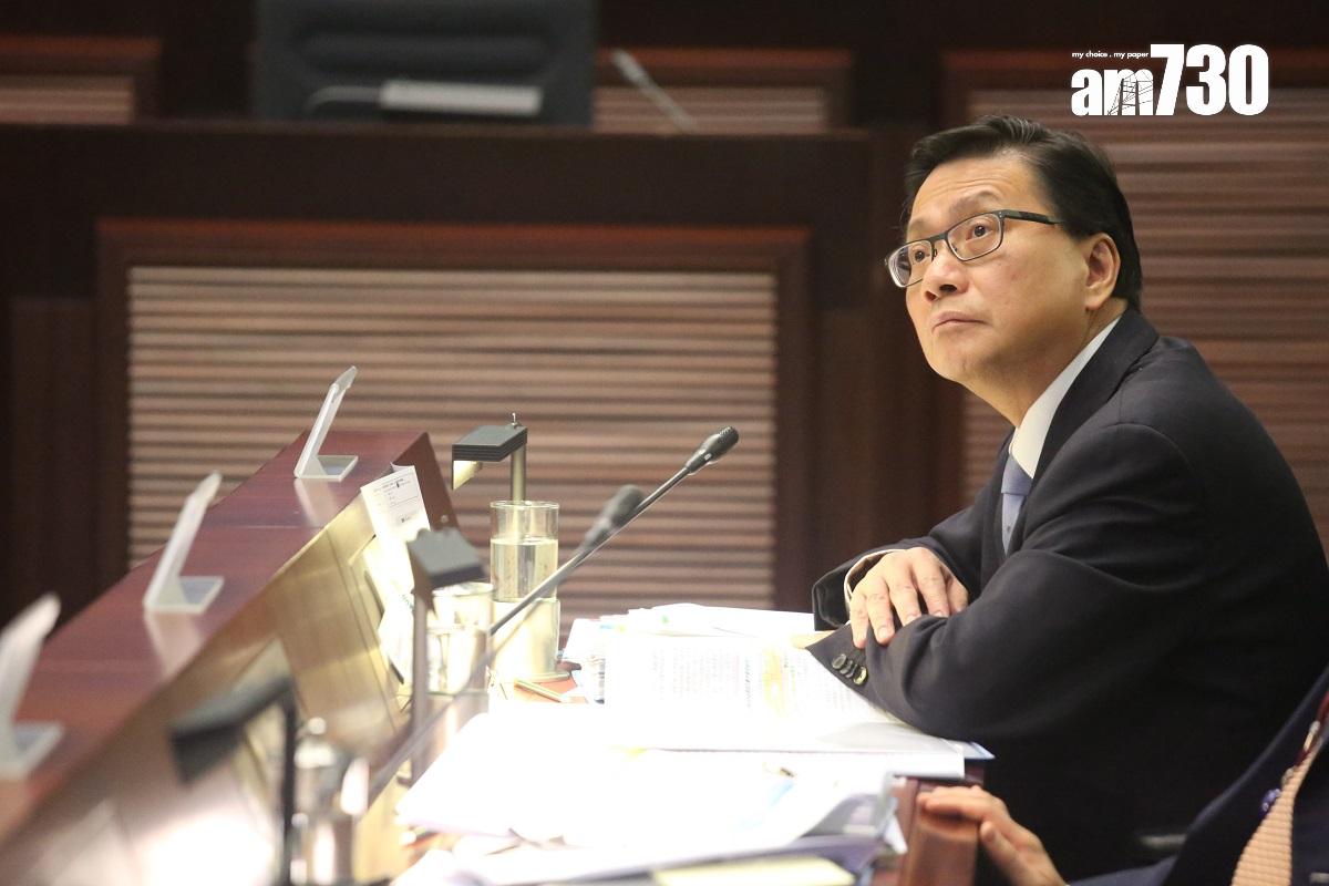 張炳良在報章撰文,促請政府盡快公布抗疫「終局路線圖」。(資料圖片/鍾式明攝)